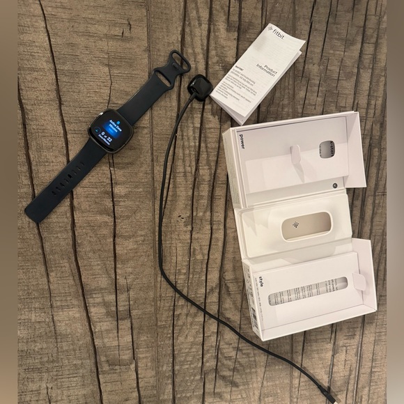 Fitbit Sense FB512 Health Fitness smart watch - Picture 2 of 5